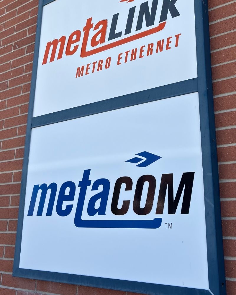 MetaLINK wireless tower supporting reliable internet and phone service in rural Ohio and Indiana.